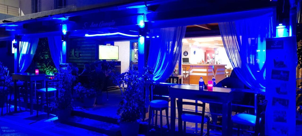 San Georgio Hotel Tsoútsouros Extérieur photo